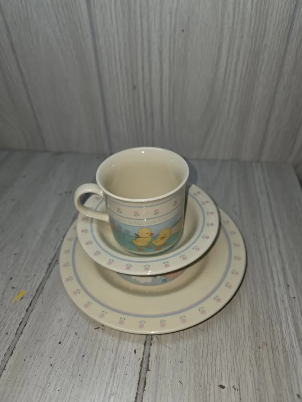 Vintage Hallmark Heirloom 1984 Collection Baby Child Dish Set Plate Bowl Cup